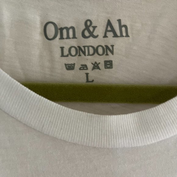 Om & Ah Rolled Sleeve Muscle Tank - Picture 4 of 5